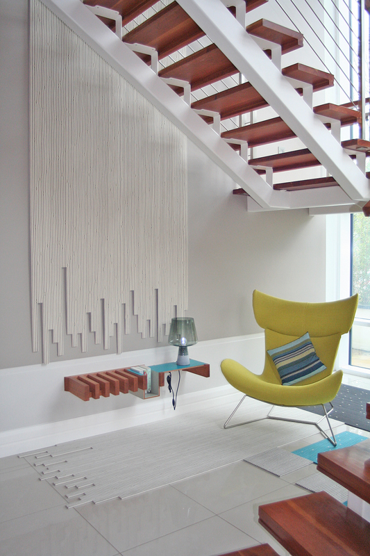 CELL_wallhanging_Cork2